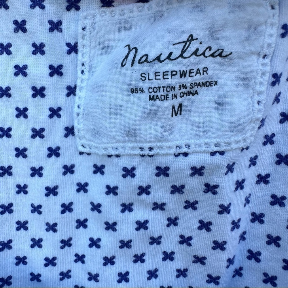Nautica women's size medium blue night gown - Picture 2 of 3